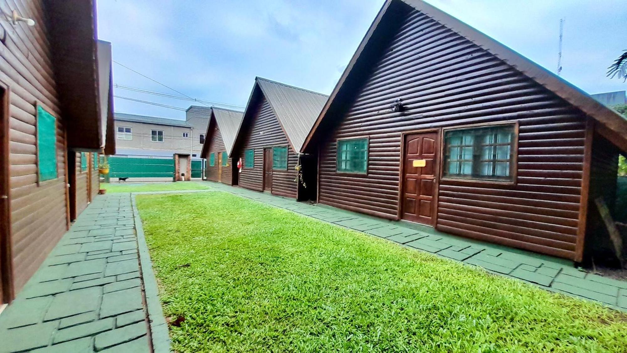 Cabanas Merale Excelente Ubicacion 푸에르토이과수 외부 사진